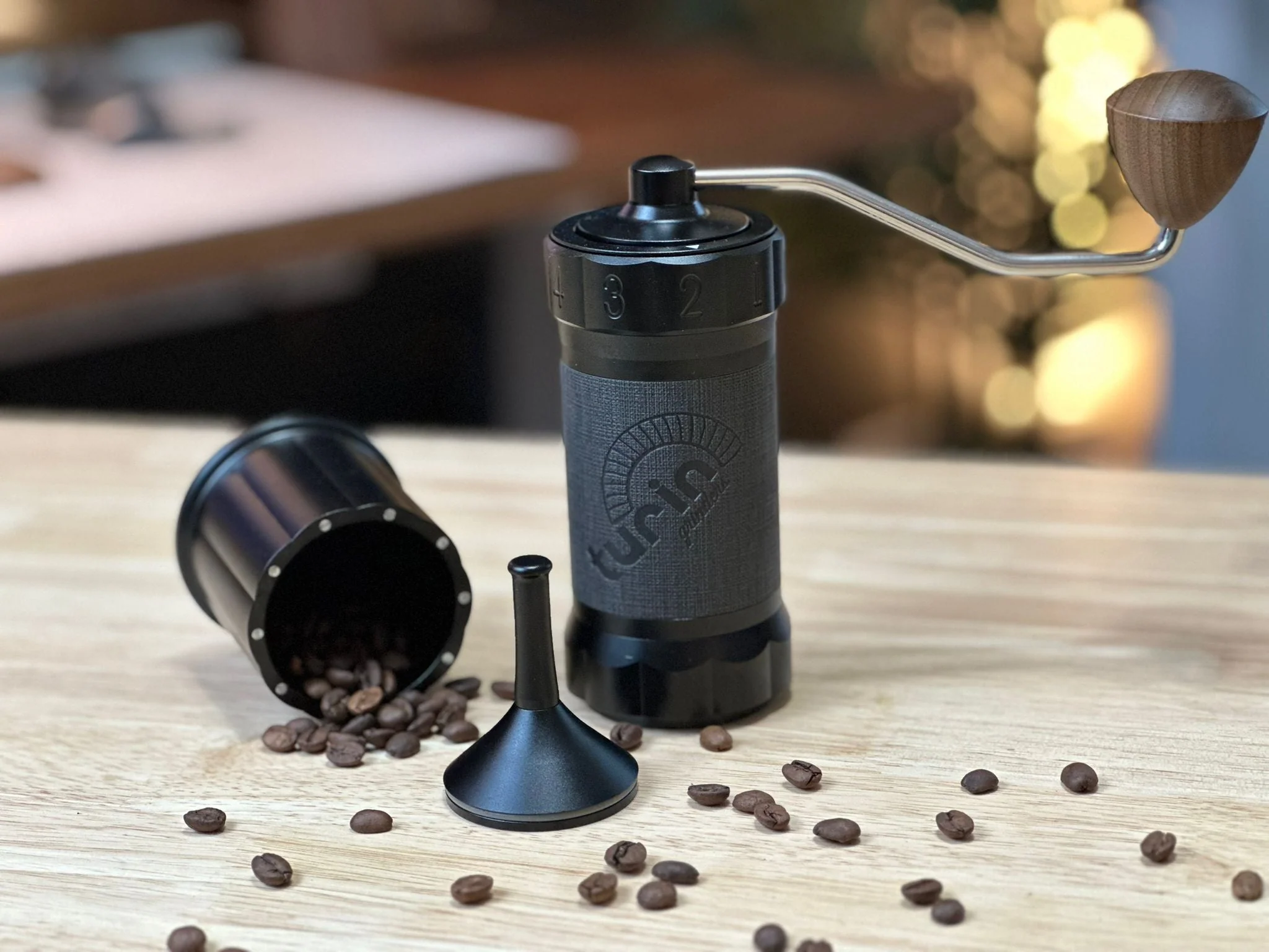 TURIN™ H40™ V2 HAND COFFEE GRINDER - Image 14