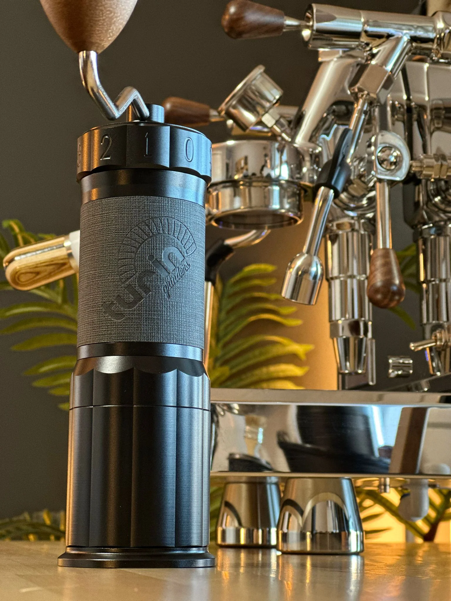 TURIN™ H40™ V2 HAND COFFEE GRINDER - Image 18